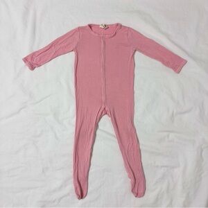 Kyte Snap Footie
12-18 months
Rose Color
